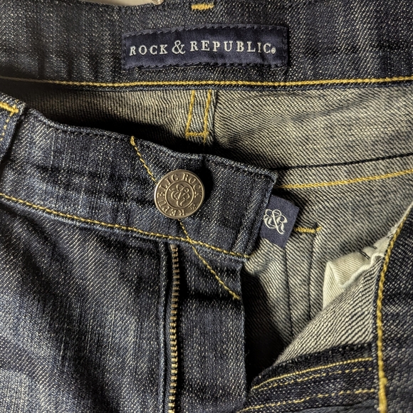 Rock & Republic Women's  Kassandra Low Rise Flare Dark Wash Denim Jeans Size 30 - Picture 9 of 15